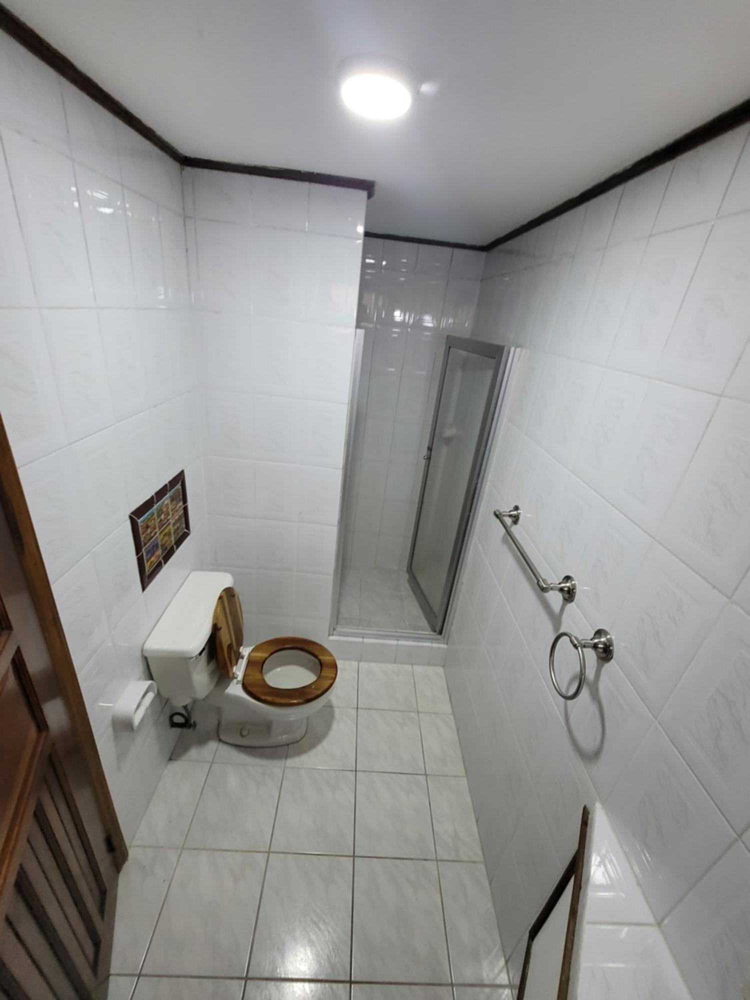 Whiskey Barrel Hotel San Jose  Bagian luar foto